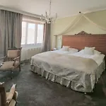 Zlata Hvezda Hotel 4*