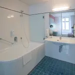 Zlata Hvezda 4*