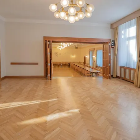 Hotel Zlata Hvezda 4*