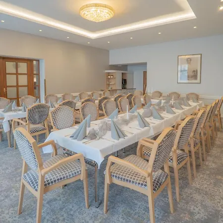 Zlata Hvezda 4* Litomysl