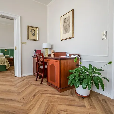 Zlata Hvezda 4* Litomyšl
