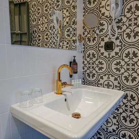 Zlata Hvezda Hotel 4*