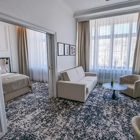 Hotel Zlata Hvezda 4*