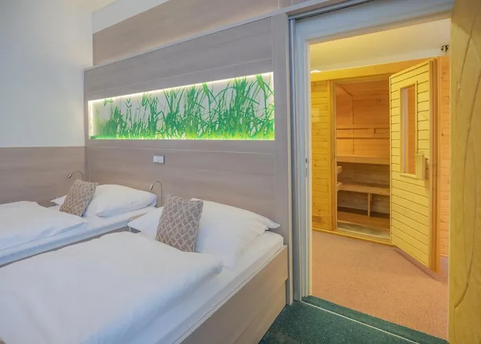 Hotell Zlata Hvezda 4*