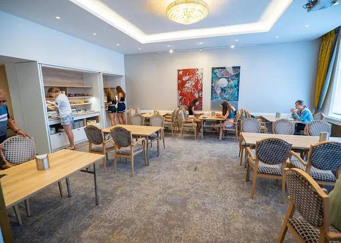 Zlata Hvezda Hotel 4*