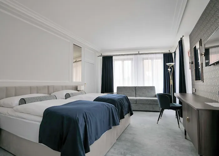 Zlata Hvezda Hotell 4*